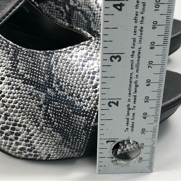 Red Circle Susan Women’s Snake Print Strappy Heels Size 10 - Picture 10 of 10